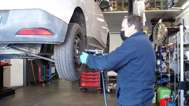 Autopuzz, le revendeur de Bluecar, les voitures électriques qui disent adieu à l’essence