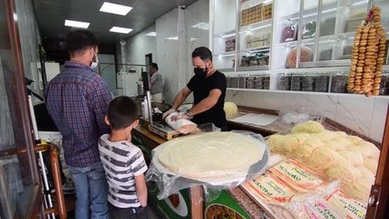 Geleneksel yöntemlerle üretilen tel kadayıf sofraları tatlandırıyor