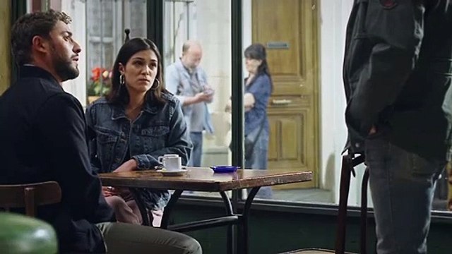 Plus belle la vie : [Indiscrétion] - Abdel et Alison avouent tout à Christophe