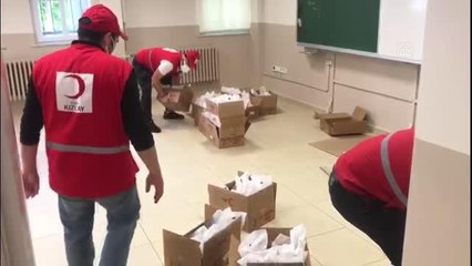 Türk Kızılay ihtiyaç sahibi vatandaşlara gıda yardımı yaptı