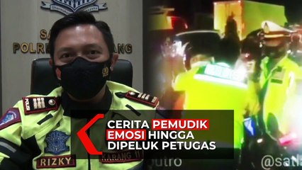 Haru! Polisi Peluk Pemudik yang Emosi, Ingin Pulang Lama Tak Bertemu Anak