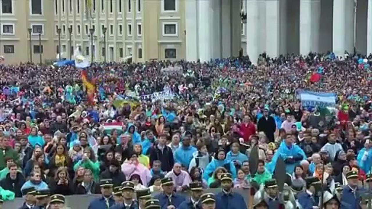 Pâques : appel à la paix du pape François et prière pour "les plus vulnérables"