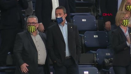 SPOR Fenerbahçe Öznur Kablo şampiyonluk kupasını kaldırdı