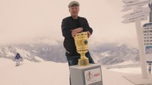 Der ERGO DFB-Pokal-Tourbus rollt - Startschuss an der Zugspitze