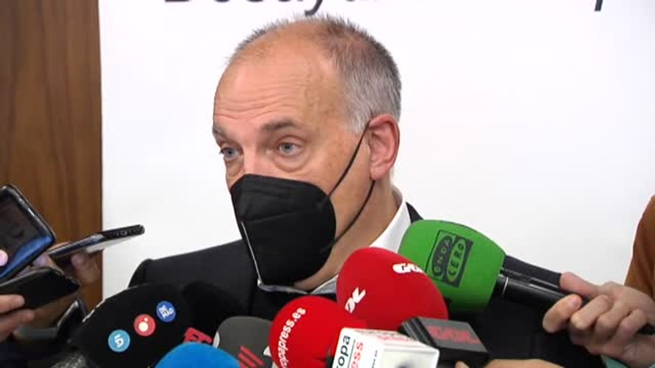 Tebas: "Con Florentino hace meses que no hablo y a Joan Laporta ya le expliqué que estaban en un error"