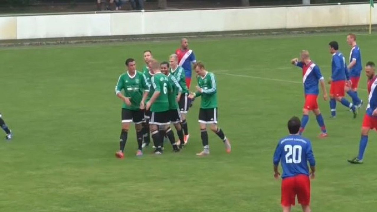 Eiskalter Volley im Borgweg-Stadion