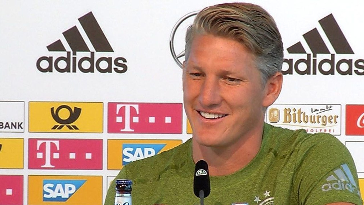 Schweinsteiger: 'Werde nicht aufhören, Fußball zu spielen'