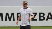 Kapitän Schweinsteiger wieder im Teamtraining