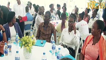 Marie Yanick Mezile dirijan FHAPME òganize yon asiz sou apui ak redinamizasyon, devlopman antrepriz