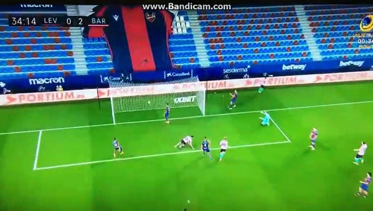 pedri goal  Levante0-2 barcelona  05.11.2021