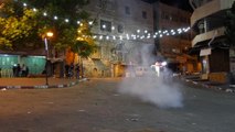 İsrail güçleri, işgal altındaki Kudüs ve Batı Şeria'da Filistinlilere saldırılarına devam ediyor