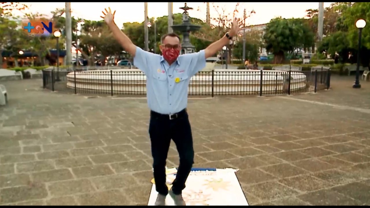 mqn-¿Imagina mejorar su salud con tan solo reír-110521