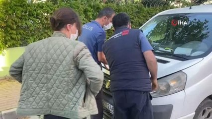 Aracın motoruna giren yavru kedi mahalleliyi seferber etti