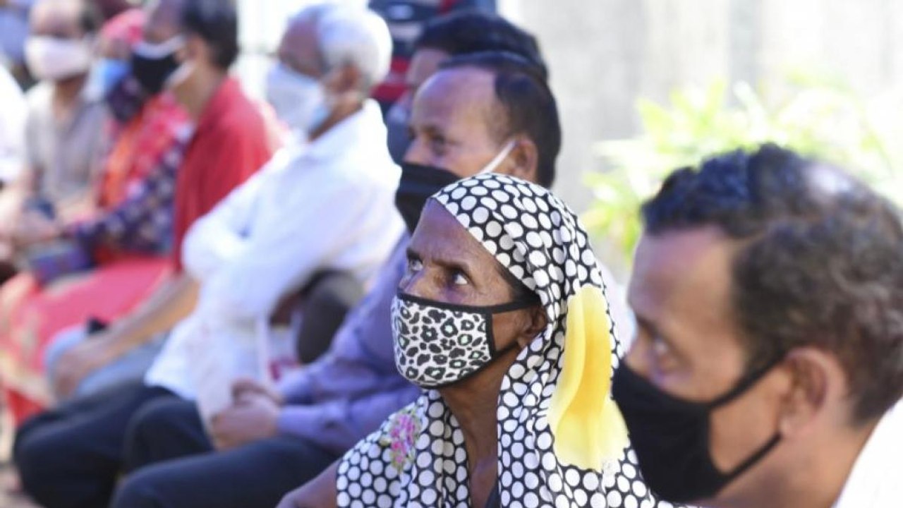 India records 3.48 lakh new Covid cases, over 4,200 deaths