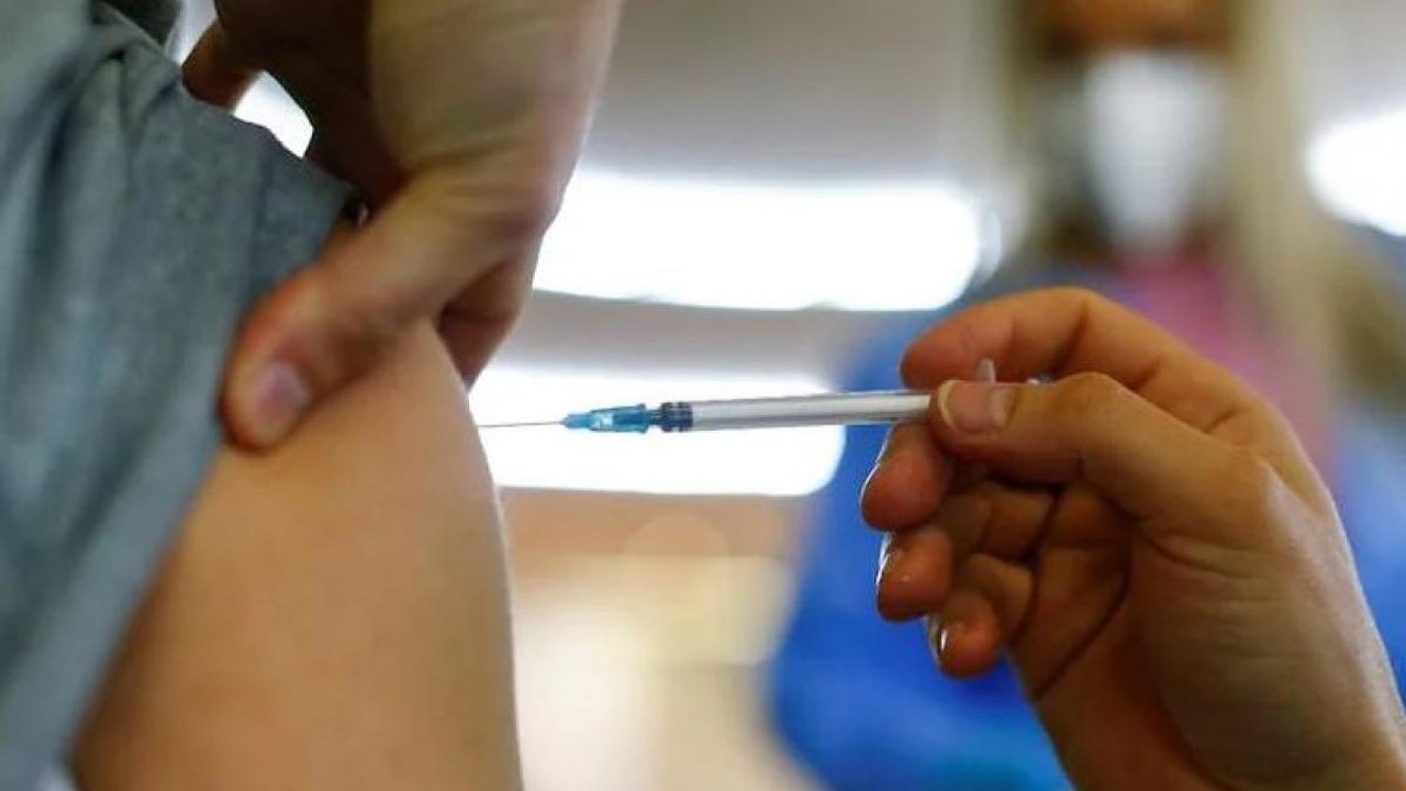 Karnataka govt floats global tender for Covid vaccines