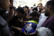 Son dakika! - İsrail tarafından öldürülen Filistinli genç toprağa verildi- İsrail güçlerin ambulansı ulaşmasını engellediği Filistinli hayatını kaybetti