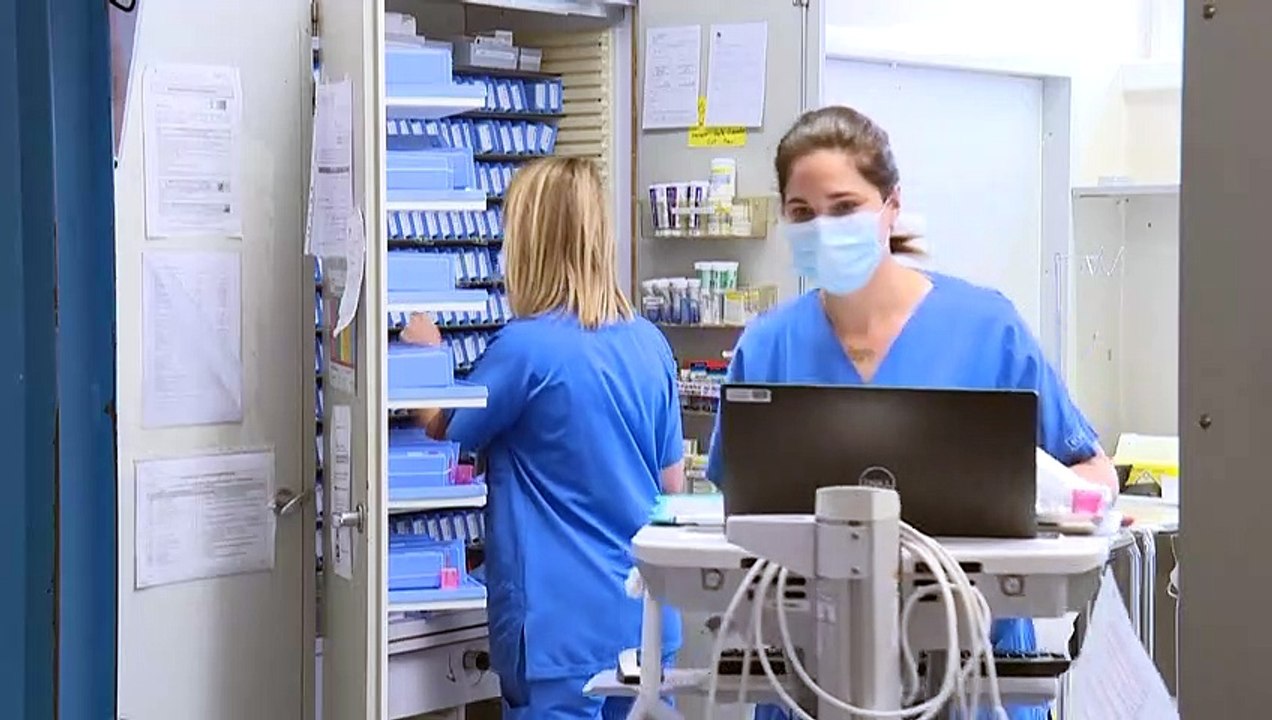 Tag der Pflegenden: Kampagne für bessere Arbeitsbedingungen