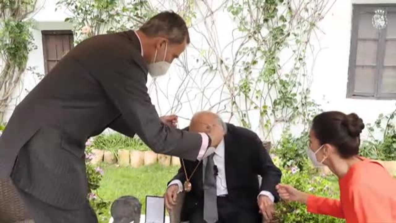 El poeta valenciano Francisco Brines ya tiene su Premio Cervantes