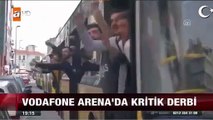 Vandallar yine iş başında! Yine kırıp döktüler...