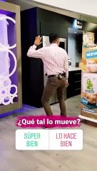 Elmer Valladares le enseña a bailar punta sus compañeros de set