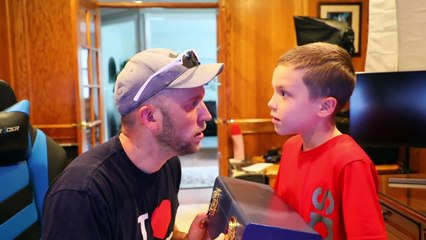 Piggy Attacks Payback Time Squad At The Circus!  Treasure Hunters Find Piggy'S Secret In Roblox!