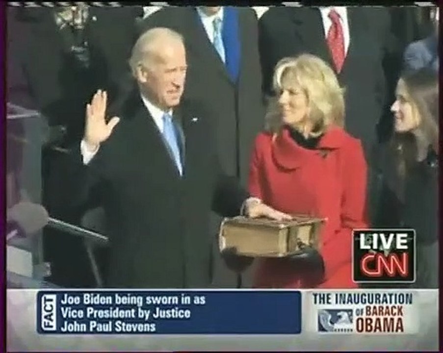 INVESTITURE OBAMA – À 17h55, Joe Biden prête serment