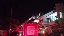 Son dakika gündem: Silivri'de müstakil evin çatısında çıkan yangın söndürüldü
