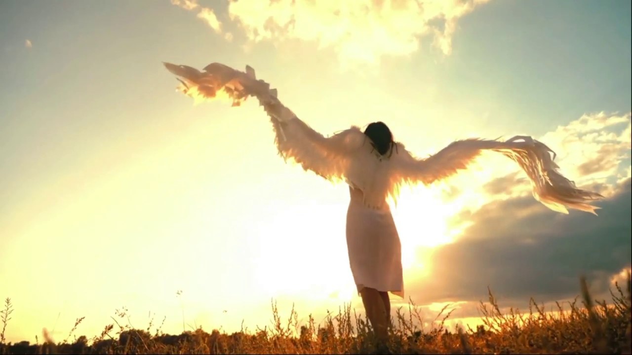 Guardian Angel music. Have protection and light in your ways. Receive love and peace in your life.