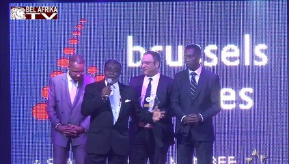 Khalilou Fadiga pour Cheikhou Kouyate Prix du Mérite