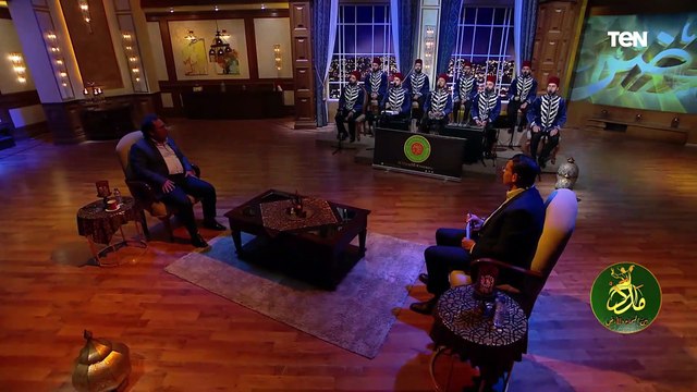 الله على صوتهم واحساسهم يا من تعاظم حتى رق معناه من فرقة الرضوان