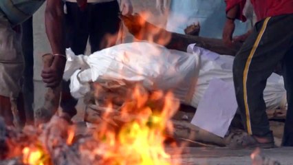 India supera los 250.000 muertos por covid-19 en plena inquietud por variante