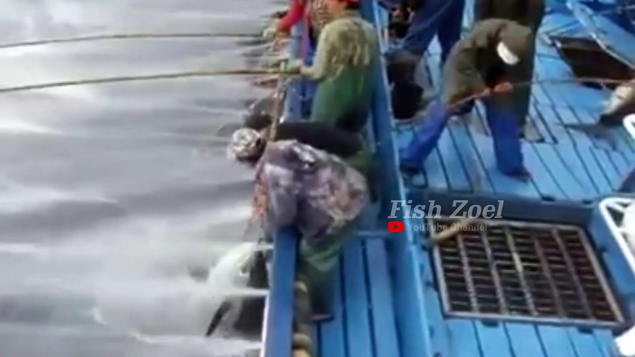 Kumpulan Strike Ikan Besar Laut Lestari