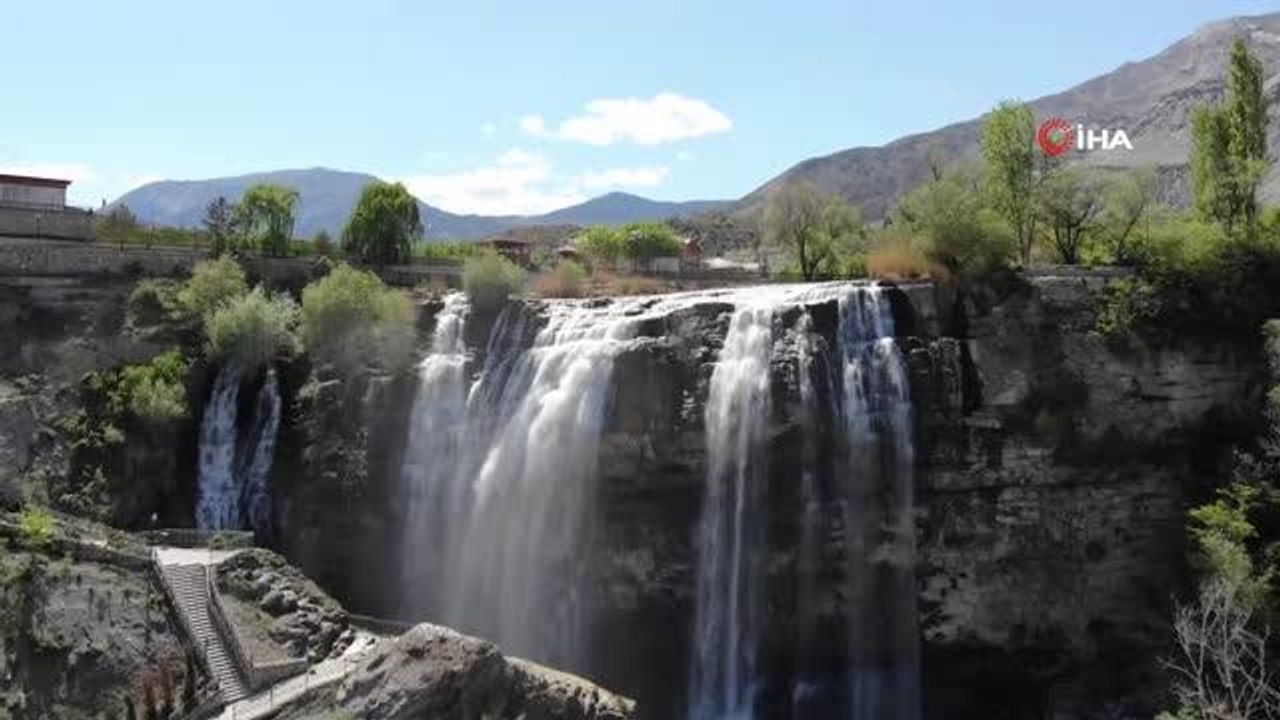 Dünyanın en yüksek 3. Şelalesi bu bayram boş kaldı Dailymotion Video