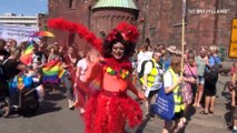 Dagens festligheder i smilets by | Aarhus Pride 2018 | 2-2 | 02-06-2018 | TV2 ØSTJYLLAND @ TV2 Danmark