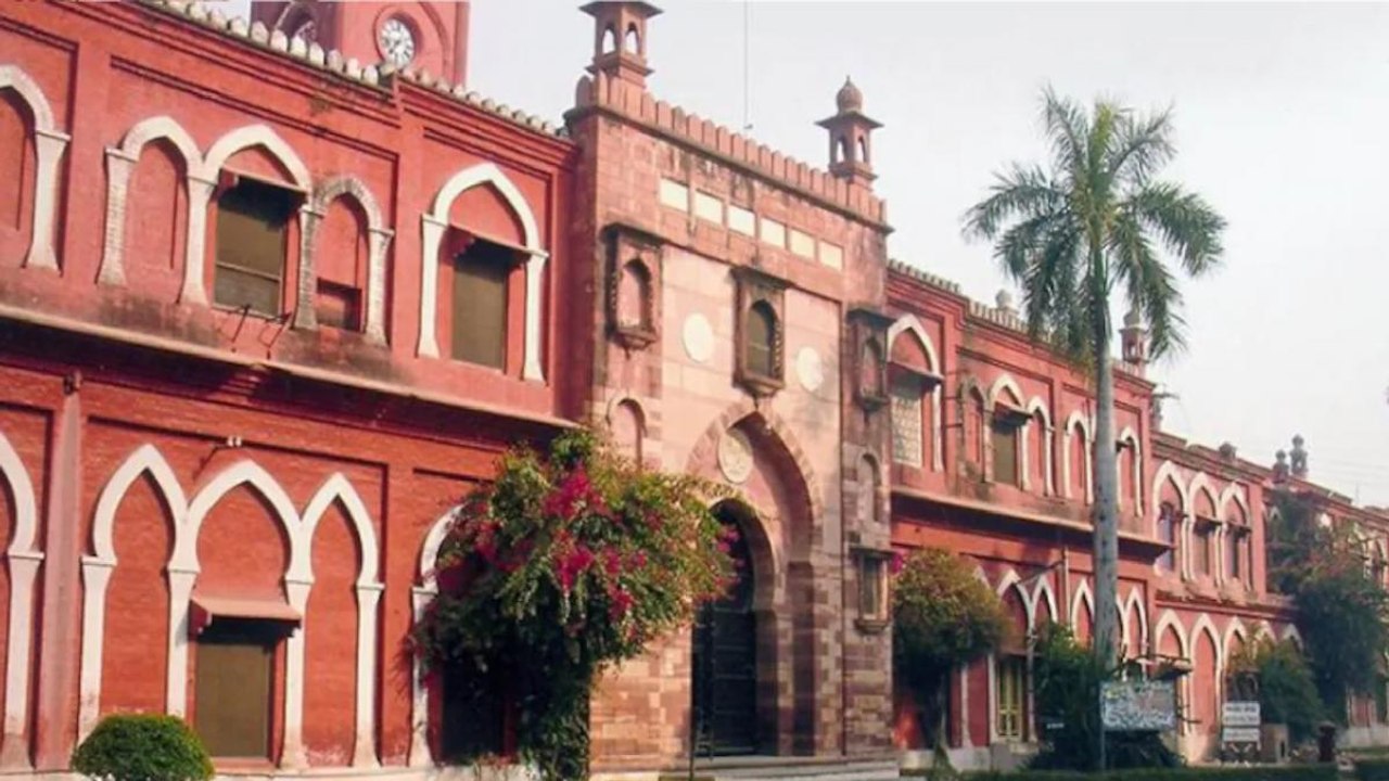 17 AMU professors lost their lives to Corona