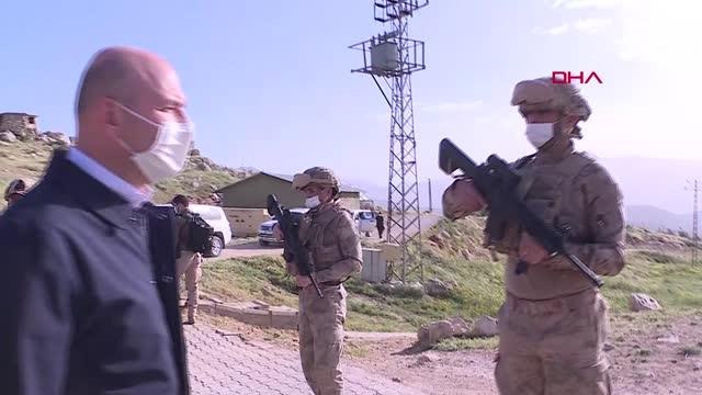 Bakan Soylu, Siirt'te üs bölgesinde askerlerle bayram kahvaltısı yaptı, Afrin'deki Emniyet Genel Müdürü Mehmet Aktaş ile görüntülü görüştü