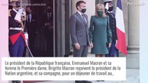 Emmanuel et Brigitte Macron toujours aussi tactiles : nouvelle sortie remarquée du couple à l'Elysée