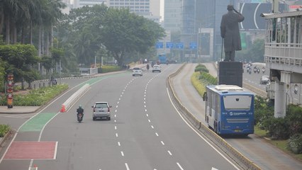 Suasana Jalan Protokol Jakarta Lenggang saat Hari Raya Idulfitri