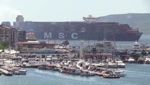 Çanakkale Boğazı 3 dev geminin geçişi nedeniyle tek yönlü trafiğe kapatıldı