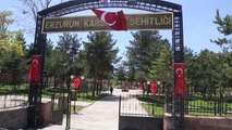 Erzurum, Erzincan, Kars, Ardahan ve Iğdır'da Ramazan Bayramı'nın ilk günü şehitlik ziyaretleri yapıldı