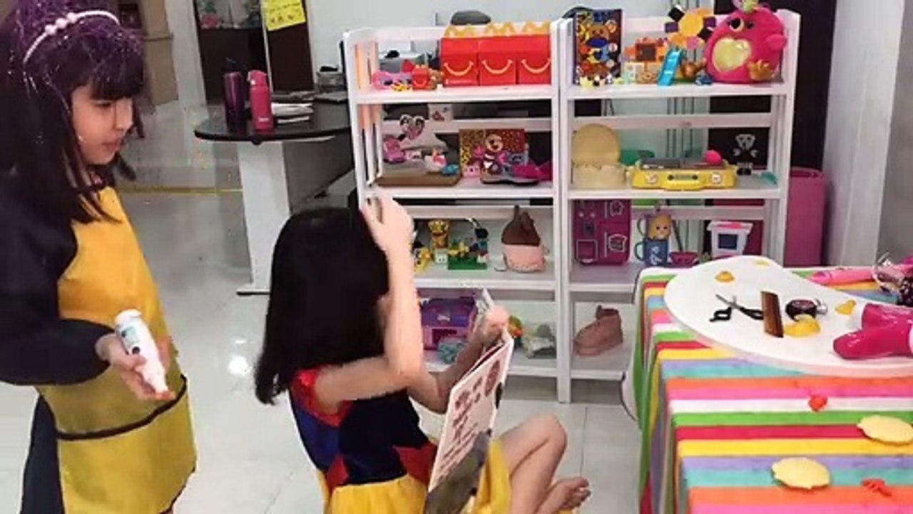 Pretend Play Hair Salon I Kids Pretend Play Haircut With Hair Salon Toys (Pretend Play Salon)