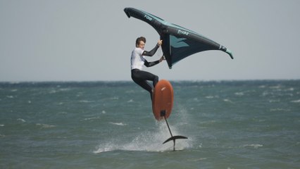 Wingfoil : le nouveau sport de glisse au succès fulgurant