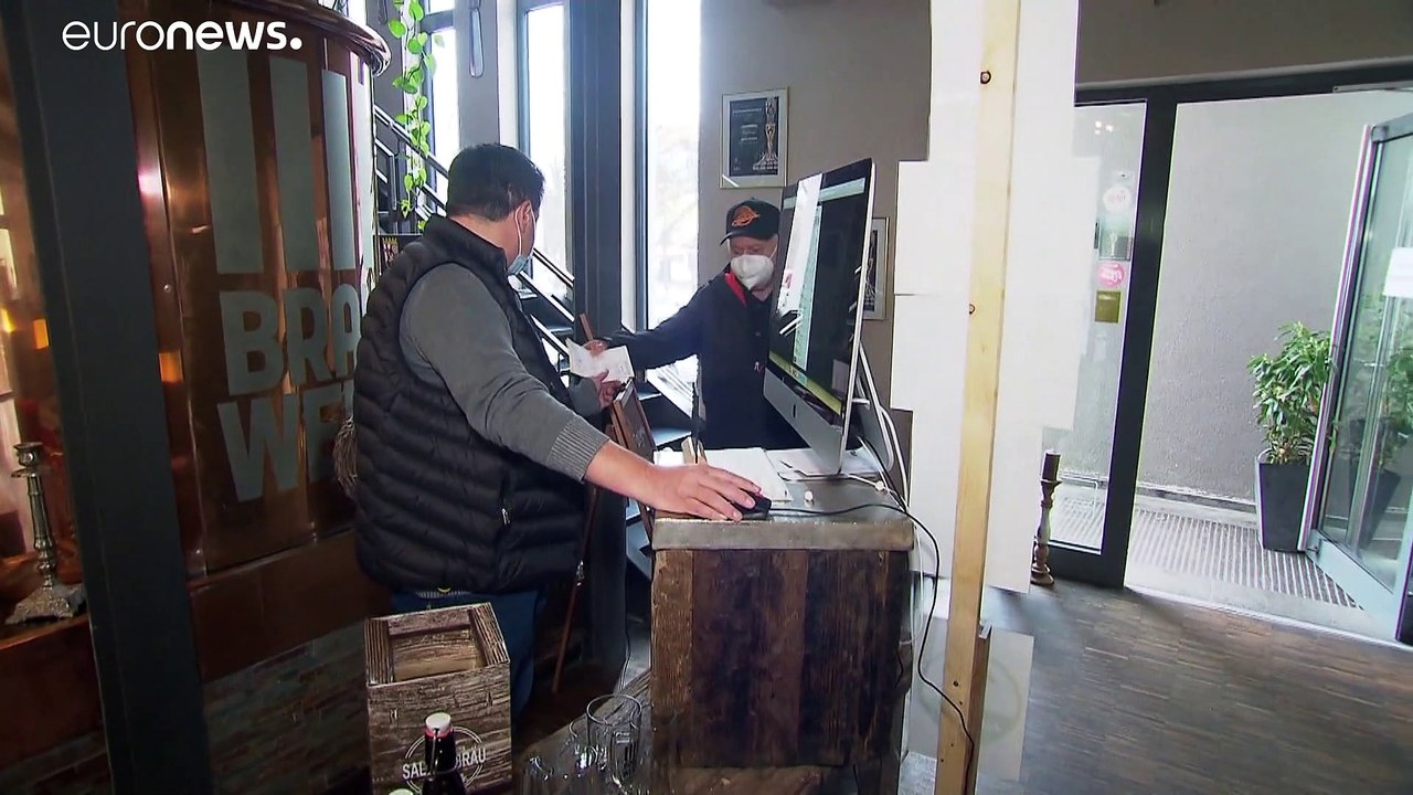 Impfpässe im Darknet bestellen: LKA warnt vor schweren Folgen