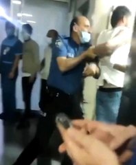 Alkollü olarak geldiği hastaneyi birbirine kattı