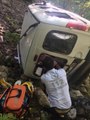 Kazdağları'nda freni boşalan hafif ticari araç şarampole yuvarlandı 1 ölü, 3 yaralı