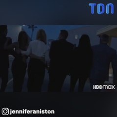 Jennifer Aniston dévoile les premières images du retour de Friends, les fans s'embrasent
