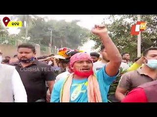 Mortal Remains Of Prakash Rao Being Taken To Crematorium In Cuttack
