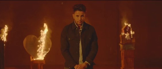 Daaku R Nait - HDYaar.Com