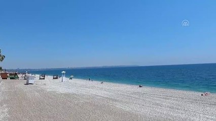 Turizm merkezlerinde bayramda da "tam kapanma" sessizliği sürüyor