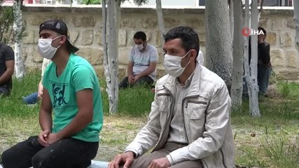 Son dakika haber... Filistin şehitleri için gıyabi cenaze namazı